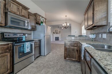 2900 NW 181st St, Edmond, OK 73012 - photo 7