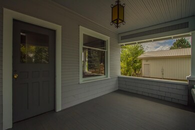 601 W Lincoln-8