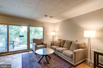 2618 Redcoat Dr unit 187, Alexandria, VA 22303 - photo 6