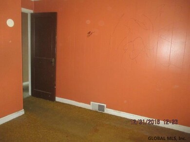 48 New York Ave, Rensselaer, NY 12144 - photo 5