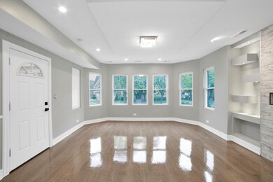 5305 W Nelson St, Chicago, IL 60641 - photo 7