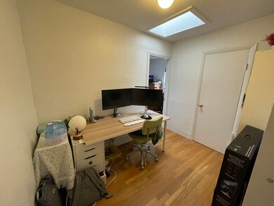 16 Shepard St unit 4, Cambridge, MA 02138 - photo 5