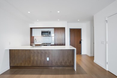 75 Park Ln S unit 407, Jersey City, NJ 07310 - photo 4