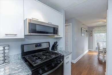 31 Lantern Ln unit 8, Dracut, MA 01826 - photo 7