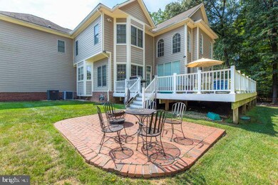 8936 Ellenwood Ln, Fairfax, VA 22032 - photo 5