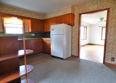 6774 E Us Highway 50, Montgomery, IN 47558 - photo 5