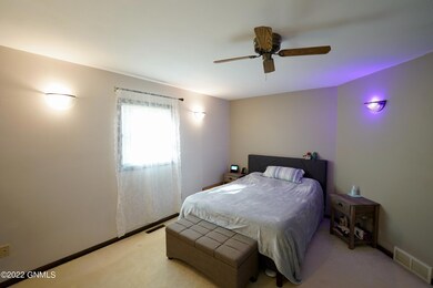 1502 Skyline Dr, Jamestown, ND 58401 - photo 7