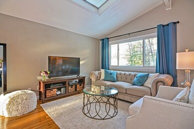 93 Pheasant Hill Rd, Franklin, MA 02038 - photo 3