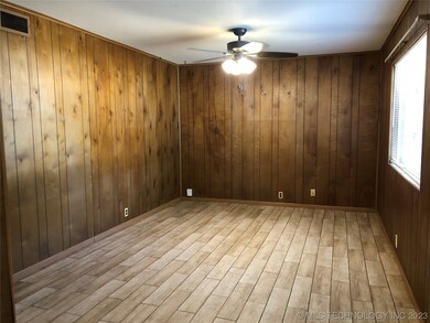 2315 S Poplar St, Sapulpa, OK 74066 - photo 3