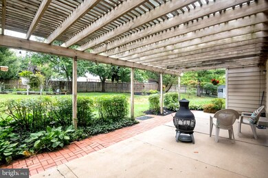 5466 Hunting Horn Dr, Ellicott City, MD 21043 - photo 3