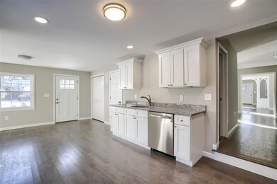 2 Gydian's Way unit 4, Nashua, NH 03064 - photo 3