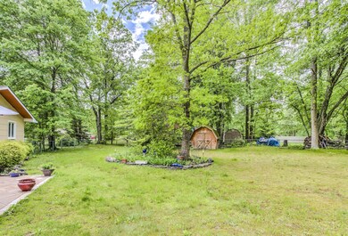023_Backyard-2