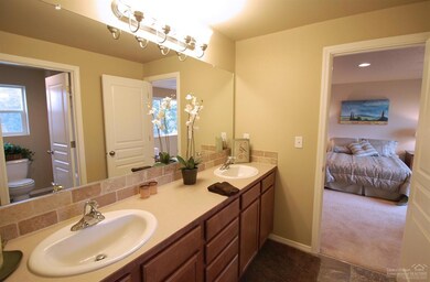 61765 SE Camellia St, Bend, OR 97702 - photo 6