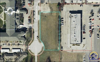 000 SW Armstrong Ave, Topeka, KS 66614 - photo 6