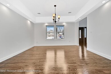 Formal Dining