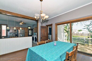 dining2