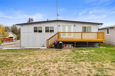 7415 100th St E, Puyallup, WA 98373 - photo 4