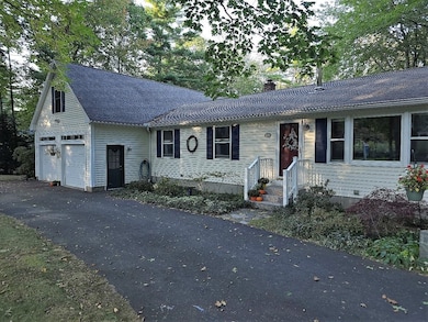 21 Dwight Rd, Nottingham, NH 03290 - photo 3