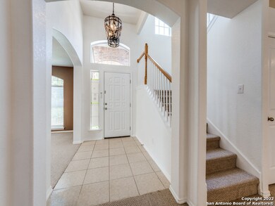 10830 Kobort Canyon, Helotes, TX 78023 - photo 4