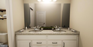 150 Leather Flower Dr, Lake Frederick, VA 22630 - photo 7