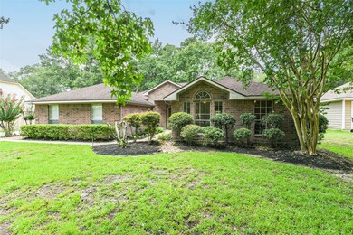 215 Garrett Dr, Magnolia, TX 77354 - photo 2