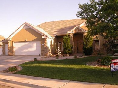 1330 Majestic Dr, Washington, UT 84780 - photo 2