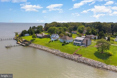 3325 Riverview Dr, Colonial Beach, VA 22443 - photo 5