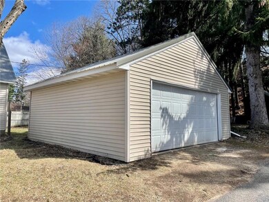 1402 5th Ave E, Menomonie, WI 54751 - photo 3