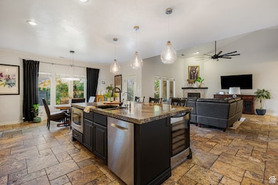 1707 Shivwits Dr, Saint George, UT 84790 - photo 5