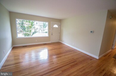 407 Montemar Ave, Catonsville, MD 21228 - photo 6