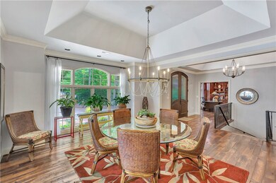 Formal Dining