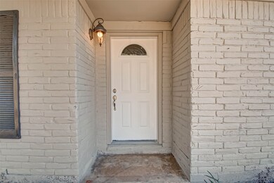 2527 Mayview Dr, Houston, TX 77091 - photo 5