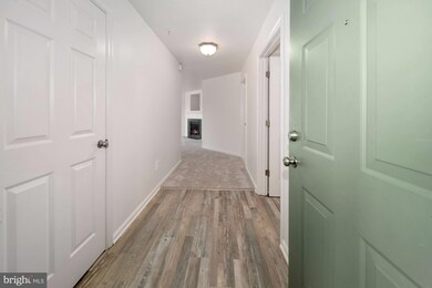 9060 Gracious End Ct unit 203, Columbia, MD 21046 - photo 4
