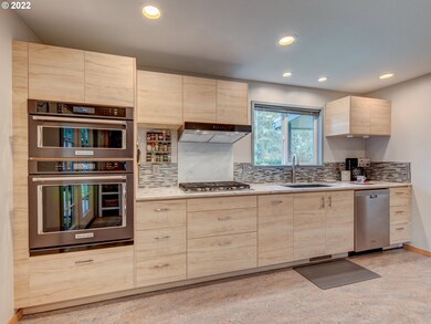 1595 Russet Dr, Eugene, OR 97401 - photo 5