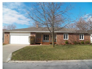 503 Hillcrest Ave, Nixa, MO 65714 - photo 2