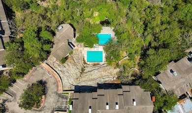 Bird's eye view of a pool area