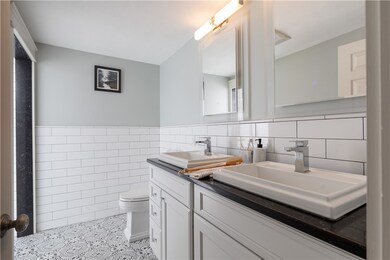 2 Clarkes Village Rd, Jamestown, RI 02835 - photo 3