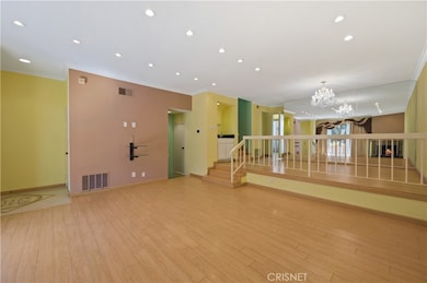 5757 Owensmouth Ave unit 8, Woodland Hills, CA 91367 - photo 6