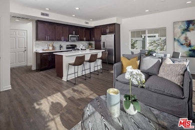 13263 Sevillana Way, Sylmar, CA 91342 - photo 5