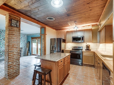 309 E Brown St, Ennis, TX 75119 - photo 2