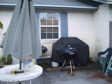 8871 Sandusky Ave S, Jacksonville, FL 32216 - photo 3