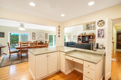 24 Dark Woods Rd, Edgartown, MA 02539 - photo 5