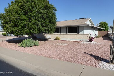 10638 W Kelso Dr, Sun City, AZ 85351 - photo 2