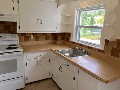 5 Schofield St, West Warwick, RI 02893 - photo 5