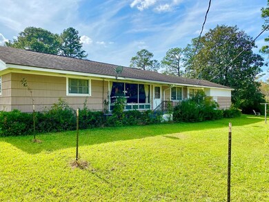 1500 W Fourth Ave, Picayune, MS 39466 - photo 4