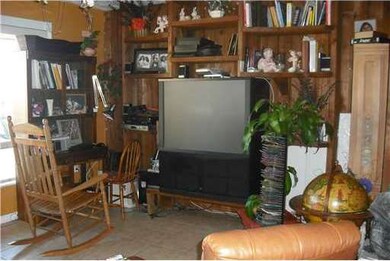 7813 Madeira St, Miramar, FL 33023 - photo 4