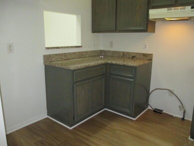 35907 Fierimonte Dr unit 4, Clinton Township, MI 48035 - photo 7