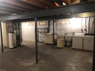 51 Harvey St, Struthers, OH 44471 - photo 6