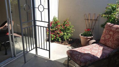 13631 N 111th Ave unit 15B, Sun City, AZ 85351 - photo 6