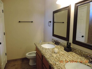 1143 N Sailors Way 007